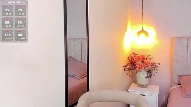 Snapshot of tutu_milf chatting on December 13, 2025, 8:04 pm tutu milf online show from December 13, 2025, 8:04 pm