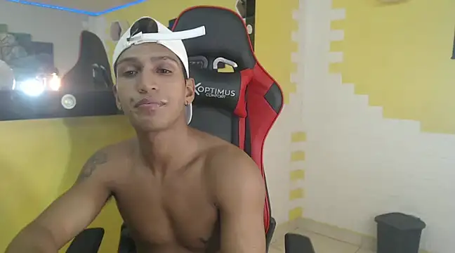 mau elixxx online show from January 15, 2025, 1:45 am