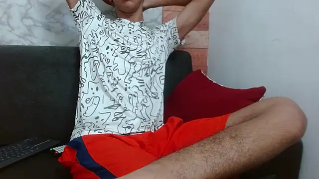 Snapshot of hares_mds chatting on February 27, 2025, 12:34 pm hares mds online show from February 27, 2025, 12:34 pm