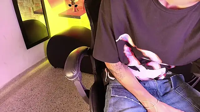 hares mds online show from January 10, 2026, 1:28 pm