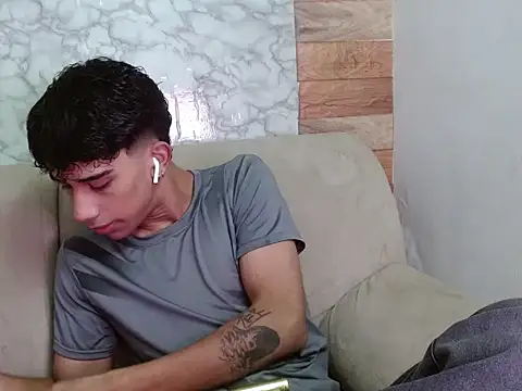 Snapshot of hares_mds chatting on November 27, 2025, 1:33 pm hares mds online show from November 27, 2025, 1:33 pm