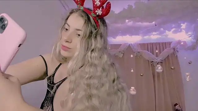 Lauu G online show from December 28, 2024, 3:47 am