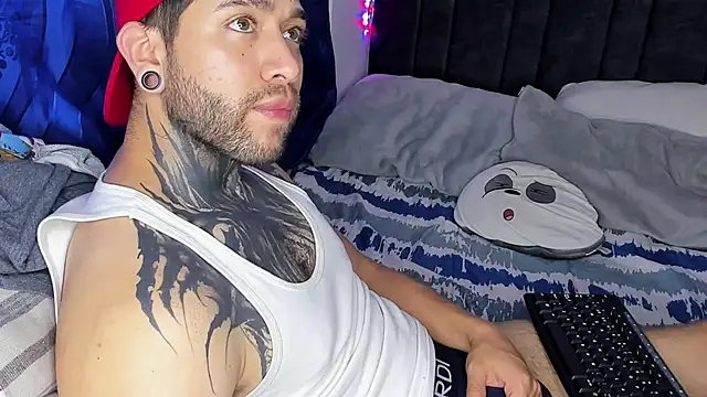 Snapshot of _tatho_perovich_ chatting on March 22, 2025, 12:06 am tatho perovich online show from March 22, 2025, 12:06 am