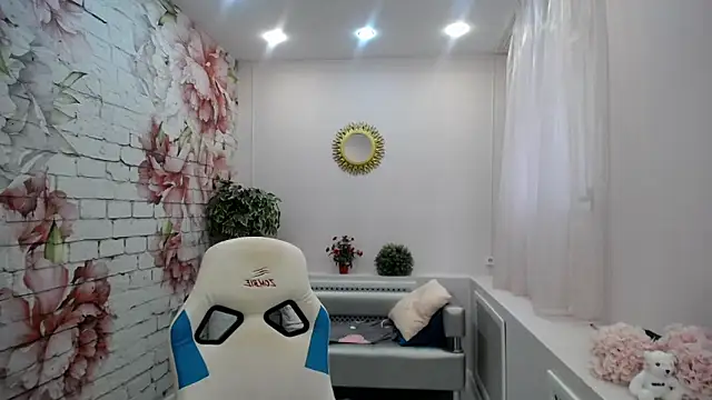 Snapshot of Cutie_Asya chatting on October 8, 2025, 4:25 am Cutie Asya online show from October 8, 2025, 4:25 am