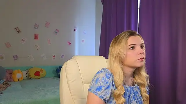 Snapshot of Kate_Legend chatting on May 28, 2026, 3:58 am Kate Legend online show from May 28, 2026, 3:58 am