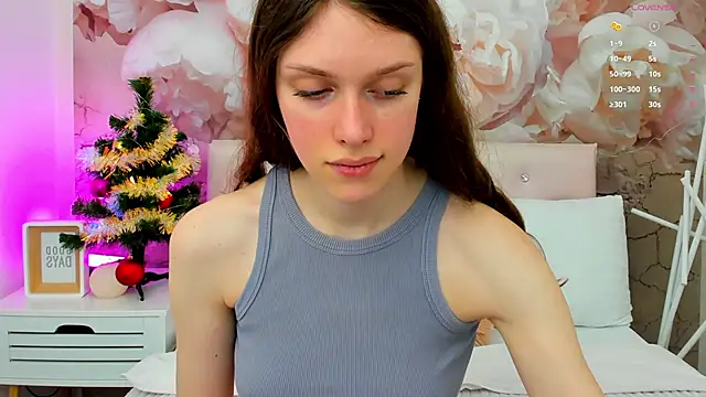 Snapshot of JaneBrowni chatting on December 14, 2025, 1:28 pm JaneBrowni online show from December 14, 2025, 1:28 pm