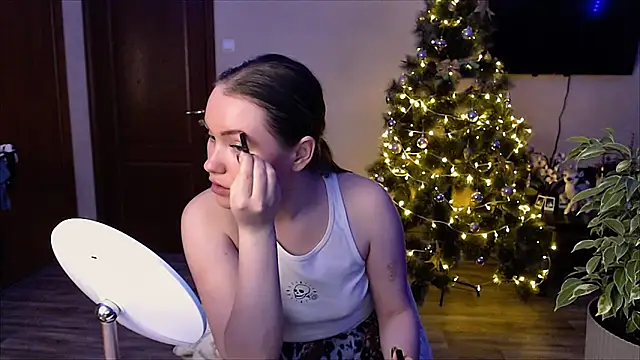 janeBlossom  online show from December 11, 2024, 8:28 pm