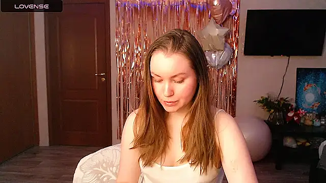 janeBlossom  online show from February 11, 2025, 4:35 pm