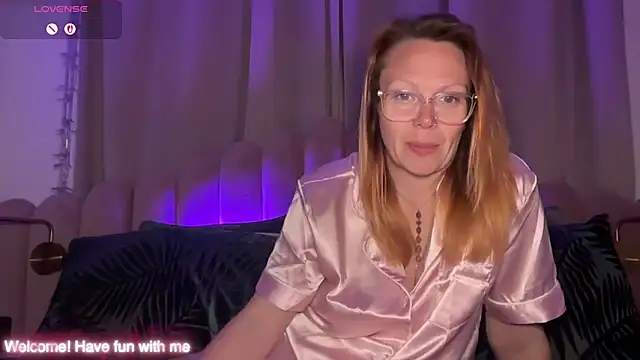 MelodyRoseUk online show from April 20, 2026, 9:38 pm