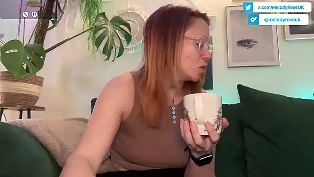 Snapshot of MelodyRoseUk chatting on March 6, 2026, 9:15 am MelodyRoseUk online show from March 6, 2026, 9:15 am