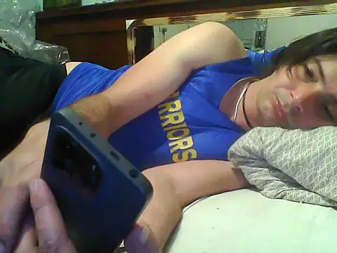 frank32love online show from March 11, 2026, 4:28 am