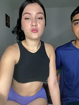 Snapshot of Jonlis01 chatting on February 19, 2026, 7:00 pm Jonlis01 online show from February 19, 2026, 7:00 pm