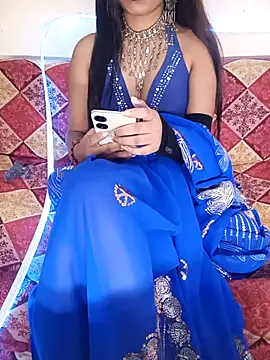 Snapshot of Hot__Mirchi chatting on October 18, 2025, 8:49 am Hot Mirchi online show from October 18, 2025, 8:49 am