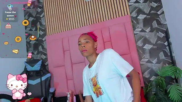 Snapshot of Brithanyslim chatting on December 4, 2025, 3:55 pm Brithanyslim online show from December 4, 2025, 3:55 pm