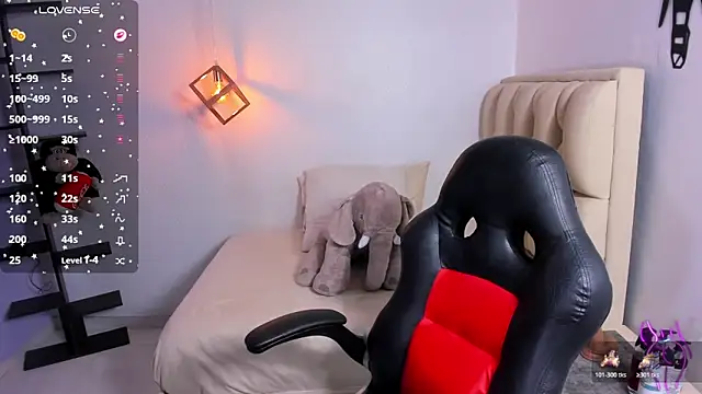 DENISERICHARD2 online show from January 8, 2026, 3:23 am