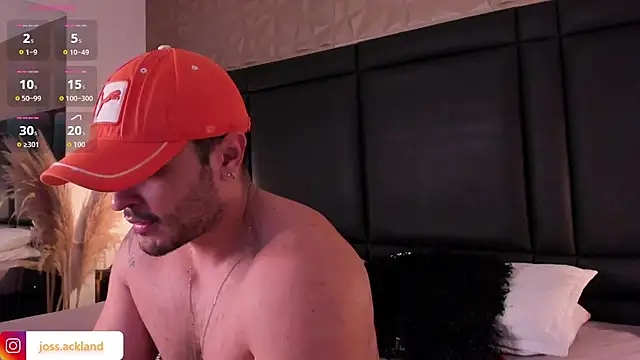 JossAckland online show from November 26, 2025, 7:58 pm