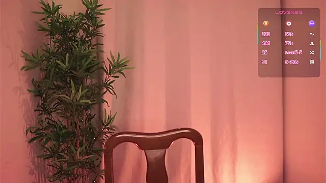 Snapshot of Tony_Wylie chatting on November 19, 2025, 10:04 am Tony Wylie online show from November 19, 2025, 10:04 am