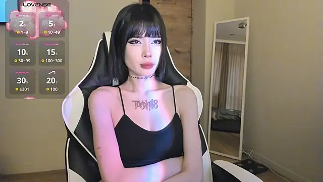 Snapshot of Velvetsky_1 chatting on March 20, 2026, 11:55 am Velvetsky 1 online show from March 20, 2026, 11:55 am