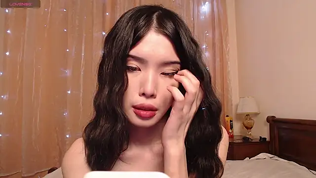 Velvetsky 1 online show from December 28, 2024, 5:14 pm