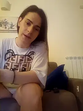 perla97 online show from March 12, 2026, 12:53 pm