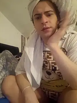 Snapshot of perla97 chatting on December 2, 2024, 4:26 pm perla97 online show from December 2, 2024, 4:26 pm