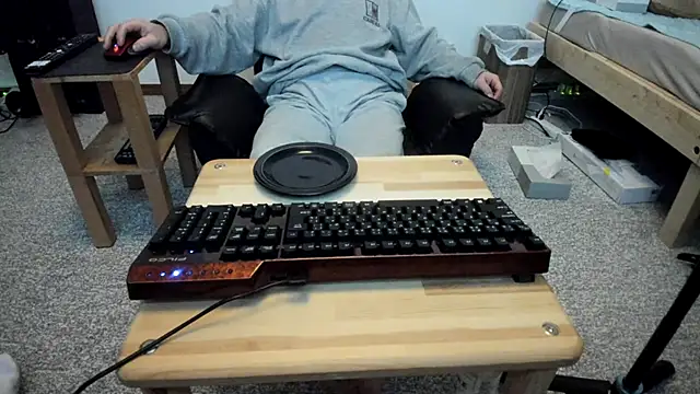 Snapshot of hachunemiku chatting on March 4, 2025, 5:45 pm hachunemiku online show from March 4, 2025, 5:45 pm