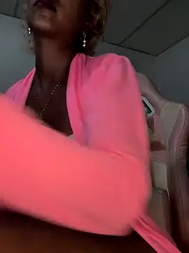 Amaliu  online show from January 16, 2026, 7:51 pm