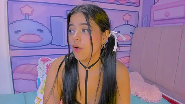  18alice online show from March 12, 2025, 8:30 am