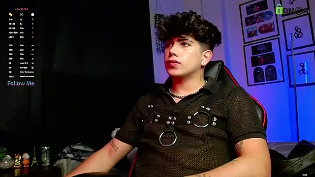 LyleBennett  online show from November 23, 2025, 9:41 am