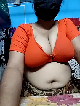 BERRY 00 online show from October 31, 2025, 6:04 pm