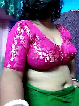 BERRY 00 online show from February 24, 2025, 6:04 pm