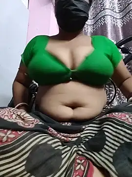 Snapshot of BERRY_00 chatting on July 24, 2026, 9:38 am BERRY 00 online show from July 24, 2026, 9:38 am