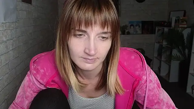 Nika Kitten online show from April 27, 2026, 10:35 am