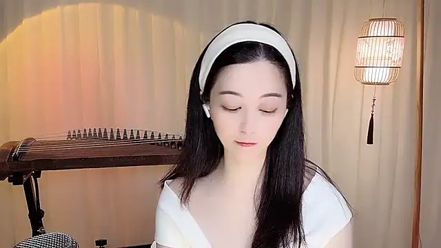 Snapshot of Tian-xin-999 chatting on July 27, 2026, 2:57 pm Tian-xin-999 online show from July 27, 2026, 2:57 pm