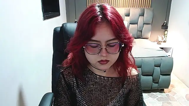 crimson tati  online show from January 19, 2025, 5:37 am