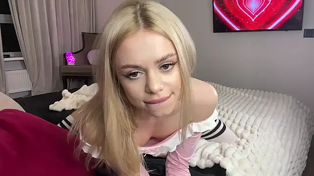 Snapshot of little_fox_alisa chatting on March 17, 2025, 1:14 am little fox alisa online show from March 17, 2025, 1:14 am