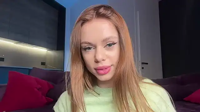 Snapshot of little_fox_alisa chatting on February 18, 2025, 10:25 pm little fox alisa online show from February 18, 2025, 10:25 pm