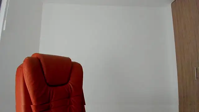 AriaMontgomery online show from October 27, 2025, 3:51 am