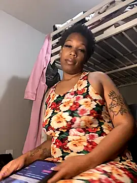 Snapshot of MsSapPhire500 chatting on November 27, 2025, 10:32 pm MsSapPhire500 online show from November 27, 2025, 10:32 pm