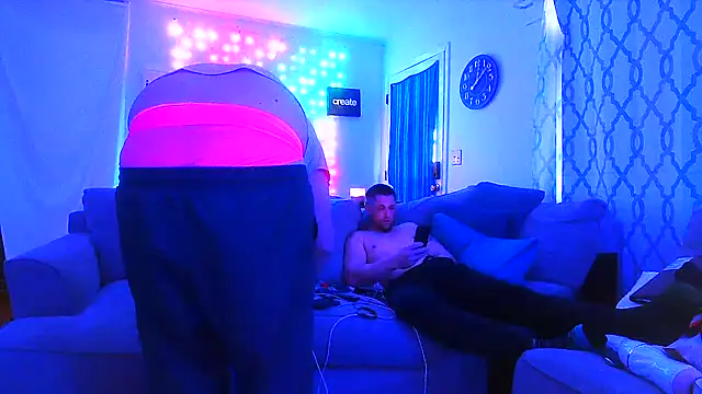 onlym4m online show from March 19, 2025, 5:17 pm