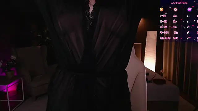 Snapshot of Marine_Vact chatting on October 10, 2025, 2:07 pm Marine Vact online show from October 10, 2025, 2:07 pm