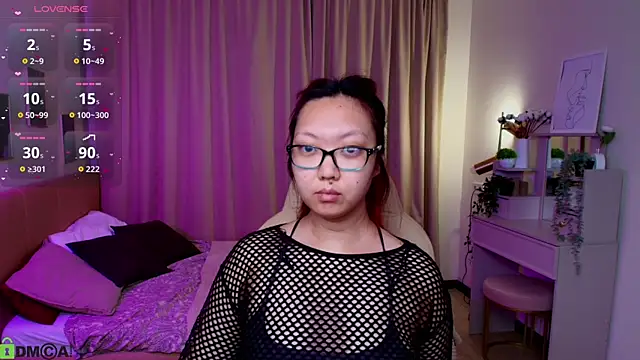 Snapshot of Marine_Vact chatting on July 14, 2026, 6:03 pm Marine Vact online show from July 14, 2026, 6:03 pm