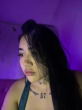 Nickiiiii online show from February 12, 2025, 6:51 am