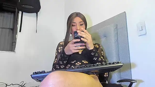 Snapshot of camila_bigcock169 chatting on March 3, 2026, 3:57 am camila bigcock169 online show from March 3, 2026, 3:57 am