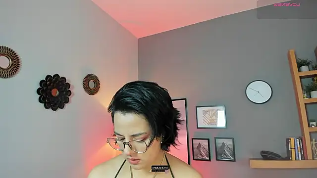 victoria byte online show from March 3, 2026, 8:27 pm