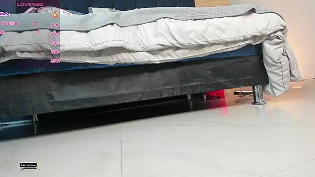 Snapshot of victoria_byte chatting on November 5, 2025, 8:45 pm victoria byte online show from November 5, 2025, 8:45 pm