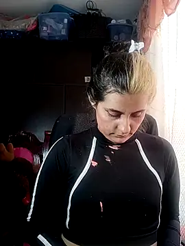 samanta rosas1 online show from October 22, 2025, 12:04 pm