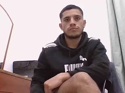 Snapshot of Deportist chatting on November 6, 2025, 4:33 pm Deportist online show from November 6, 2025, 4:33 pm