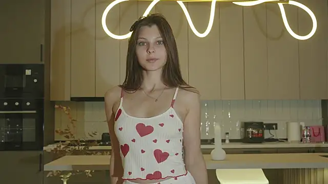 Snapshot of whisper_of_love chatting on October 28, 2025, 2:12 am whisper of love online show from October 28, 2025, 2:12 am