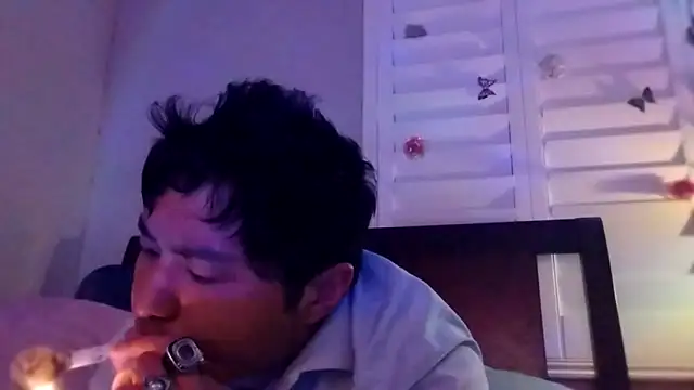 Snapshot of cloudyspun chatting on April 14, 2026, 3:33 am cloudyspun online show from April 14, 2026, 3:33 am